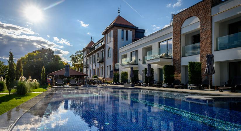 Vízparti luxus a Bordűr Hotelben