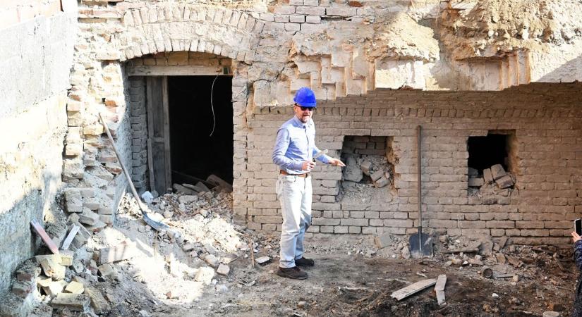 A 16. századi Szolnok nyomaira leltek a régészek a Jókai úti ásatásnál – galériával, videóval