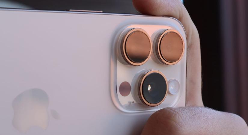 Évek óta várt fejlesztés jöhet az iPhone-ok kamerájába