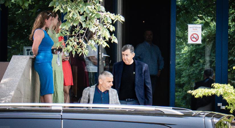 Csaknem kiürítették a V-Híd Vagyonkezelő Kft. számláját, az összeg Mészáros Lőrinc számlájára ment