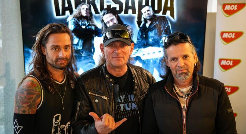 „Nem pártoskodunk, az embereket akarjuk összehozni a Tankcsapda ernyője alá” – még inkább rákapcsol az ikonikus zenekar (VIDEÓ)