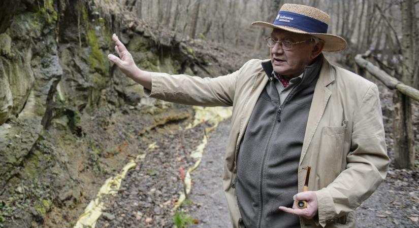 Meghalt Kordos László