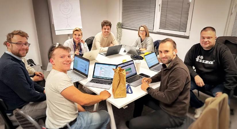 Az ukrán kémként azonosított informatikus rendszeresen járt a Tisza Párt irodájába