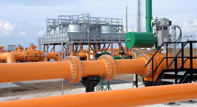 Már földgázt se adunk, Orbán Viktor ukránok tömegeitől vonja meg a fűtést és a meleg ételt