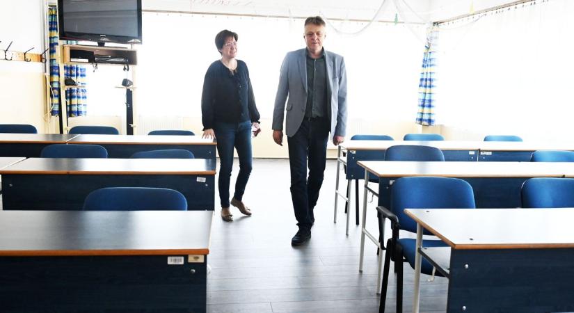 Komfortossá újították fel a tehetséggondozó szakkollégium épületét Szolnokon – videóval