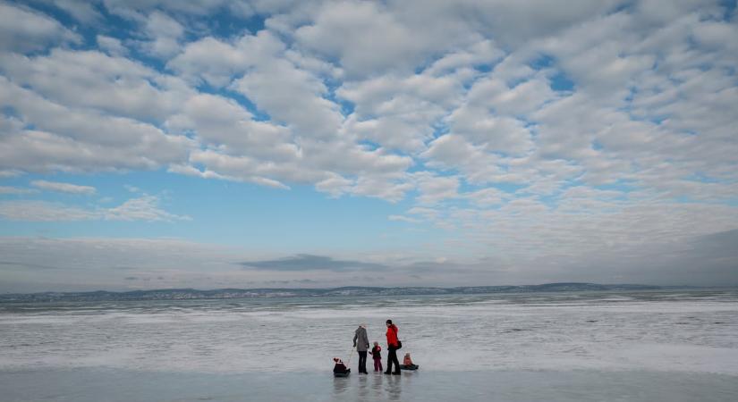 Az ország egyik részében még havazhat is, a másikban tavaszias időjárás várható