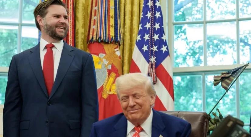 Amerika „bombákkal tárgyal” Iránban, Trump nyitott a további eszkalációra is