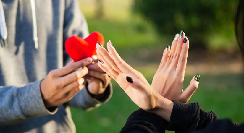 3 „red flag”, amit szinte mindig figyelmen kívül hagysz ismerkedéskor