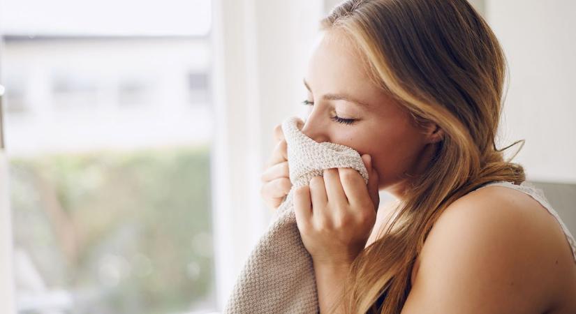 Ettől lesz igazán ellenállhatatlan a frissen mosott ruha illata – nagyszüleink titkai újra hódítanak!