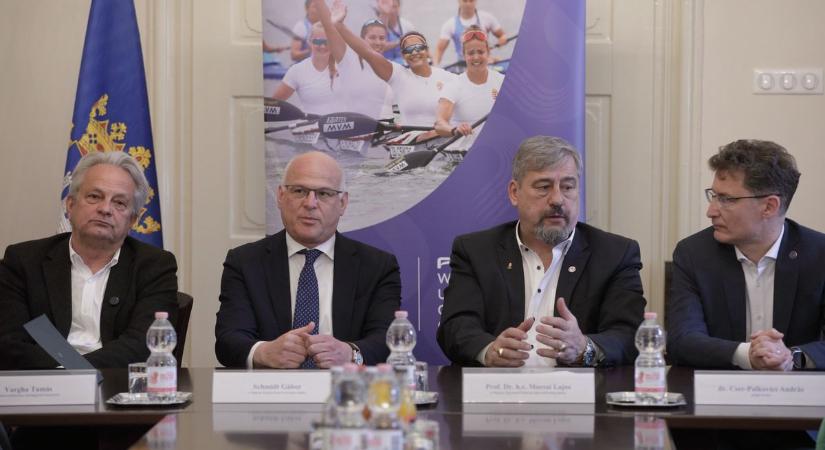 Sukorón bonyolítják a kajak-kenu világbajnokságot (videó, galéria)