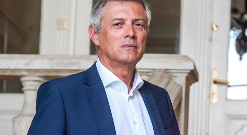 Földi László: Ostromlott erődhöz hasonlít az ország