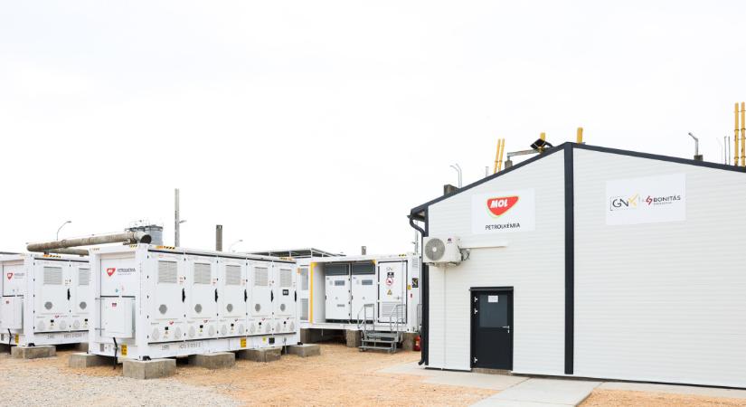 Hatalmas energiatároló átadás Tiszaújvárosban