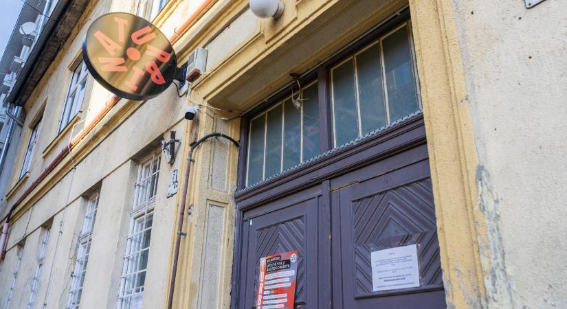 Több jogi lépést tesz bezáratása miatt a Turbina, a választás napjáig tartó fesztivállal ünnepli a visszatérést