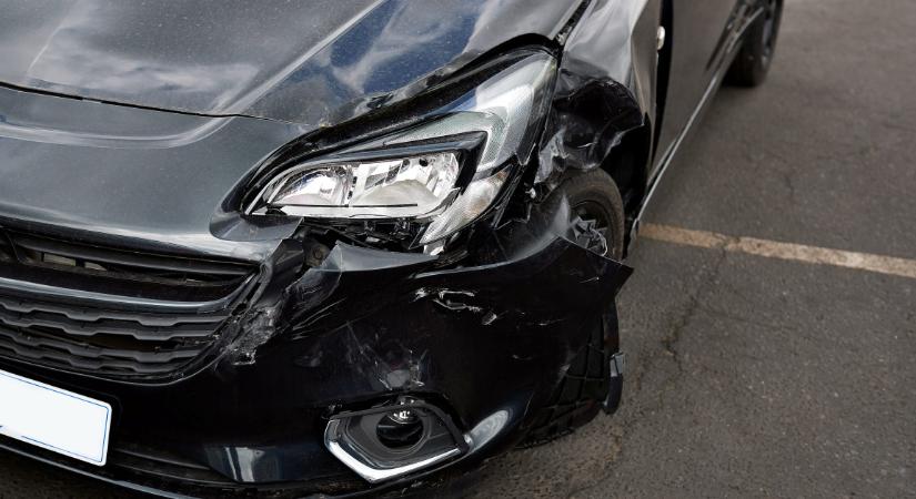 Ezt kell tenned ha baleset ér külföldön