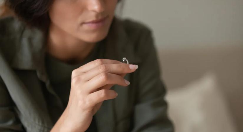 Ezek a használt tárgyak különleges energiát hordozhatnak – a póthajra nagyon figyelj oda