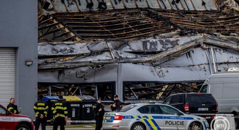 Letartóztatták Csehországban a pardubicei gyújtogatás gyanúsítottjait