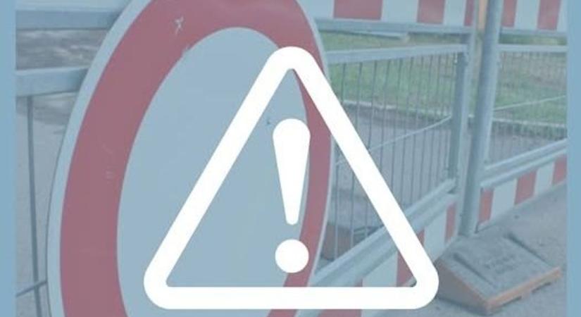 A viharos szél miatt lezártak egy forgalmas utat, kerülni kell