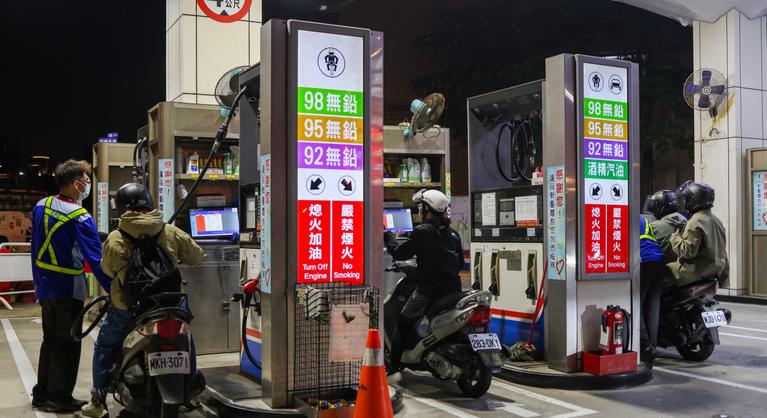 Sorra jelentenek energetikai vészhelyzetet az országok, mert elfogyott az üzemanyag