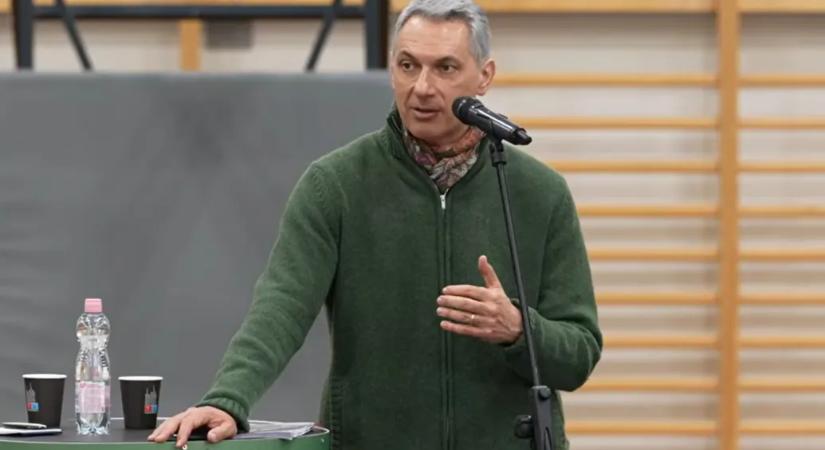 Lázár János szerint túl lehet élni a választási vereséget, másnap is felkel a nap