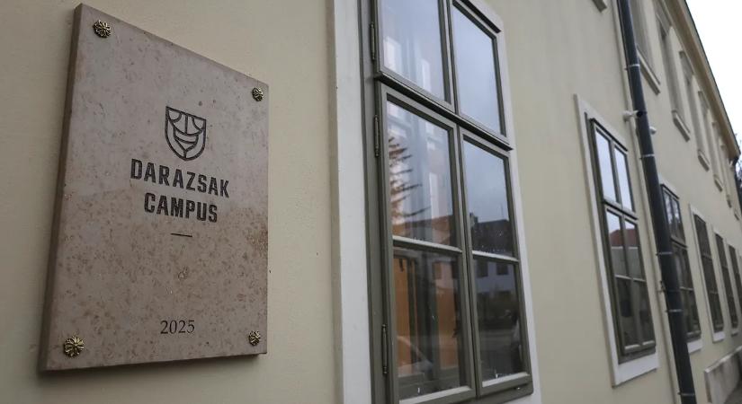 Átadták a Soproni Darazsak Campus komplexumot