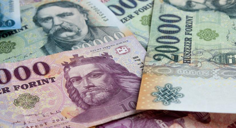 Százezret is fizethet, aki ezt nem tölti ki: ezért kemény büntetés járhat