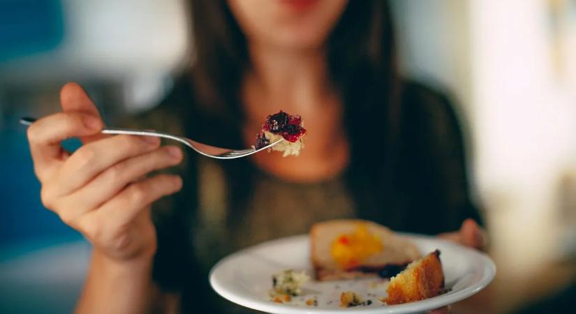 Eszik, ha stresszes? – Nem véletlen, hogy idegesen mindig az édesség után nyúl