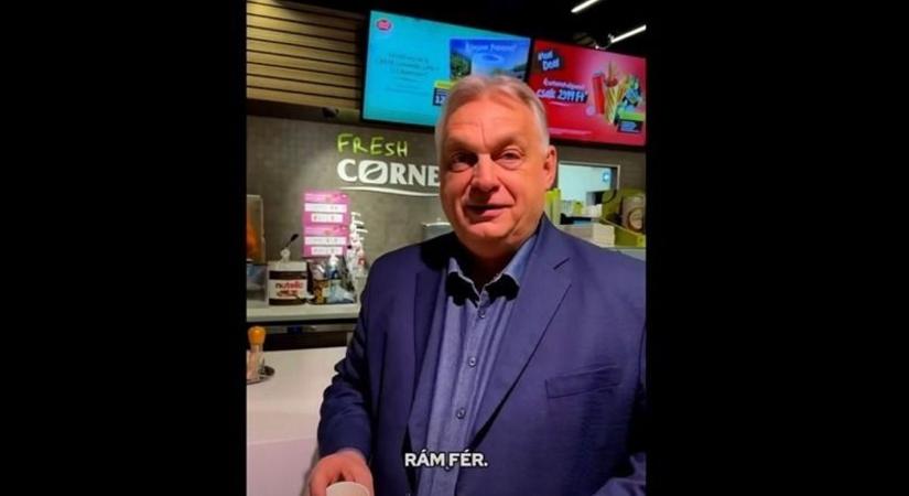Váratlan benzinkutas megálló: Orbán Viktor kávézás közben találkozott az emberekkel (VIDEÓ)