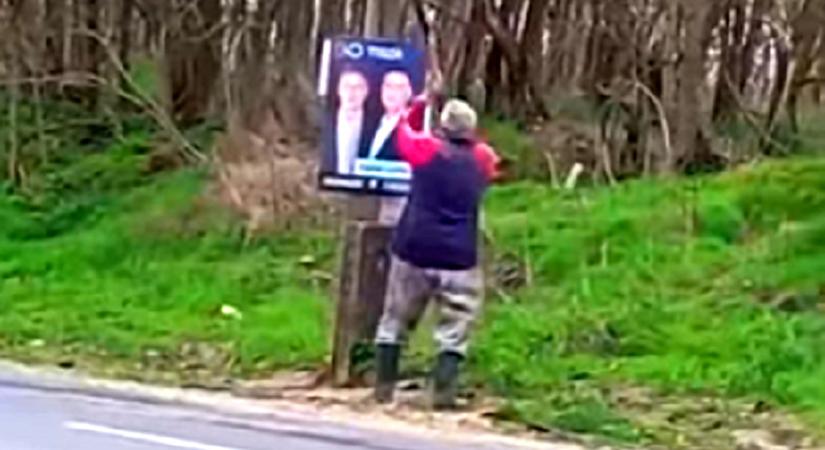 Miszlikbe aprították a Tisza plakátját Hajdú-Biharban – videón az agresszív “véleménykifejezés”