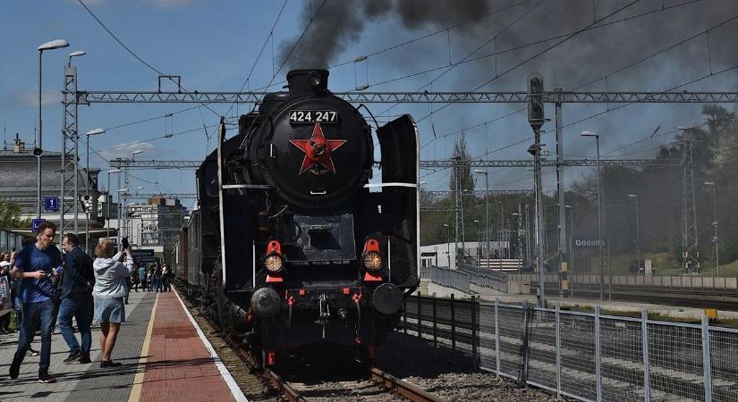 Bejárja a Nyugat-Dunántúlt a legendás gőzös, Győr lesz a végállomás