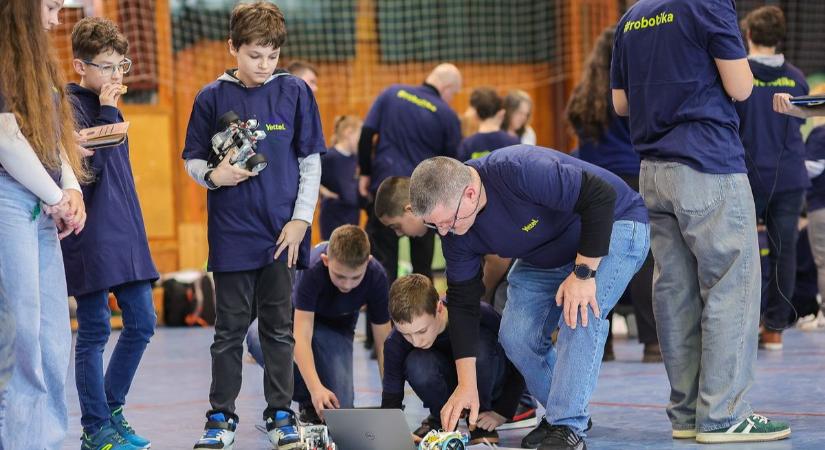 Irány Szöul! – történelmi rekorddal zárult a Yettel ProSuli idei robotikaversenye