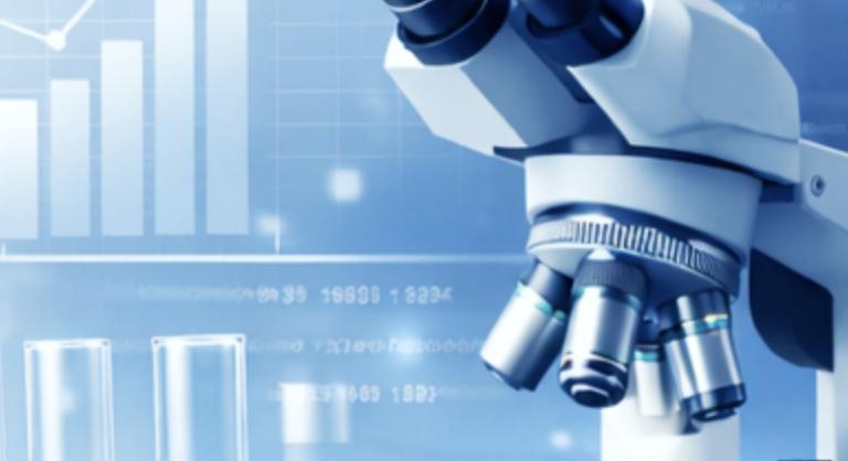 Új korszak a csomagolásbiztonságban: technológiai kényszerpálya és szigorodó kontroll 2026-ban