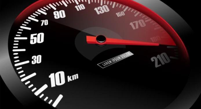 Pofátlanság csúcsa! 310 000 kilométerrel tekerték vissza az autó kilométeróráját