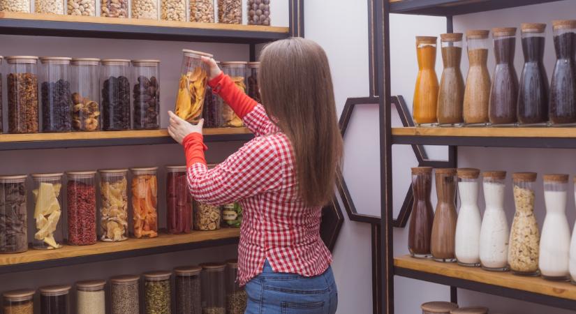 10 étel a kamrádban, amit ideje kidobni - veszélyesek is lehetnek