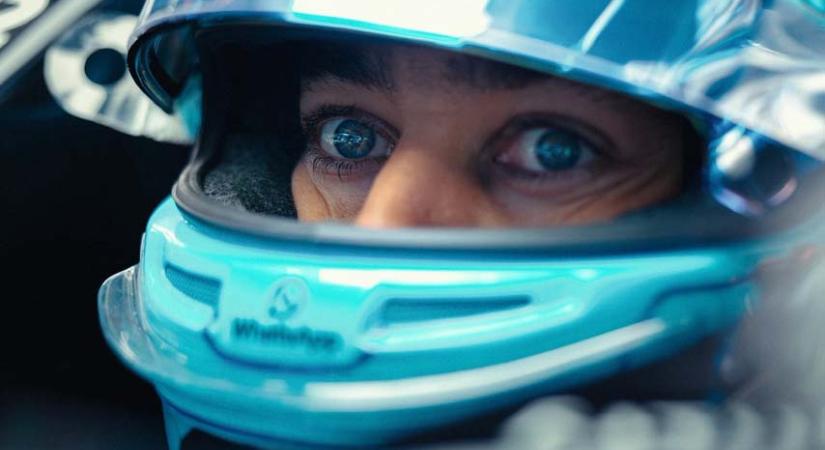 Mercedes-elsőség a Japán Nagydíj nyitóedzésén