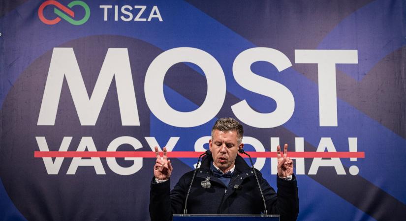 Lebukott a Tisza, buszoztatást kiabálnak, de ők is a sajátjaikkal szervezkednek