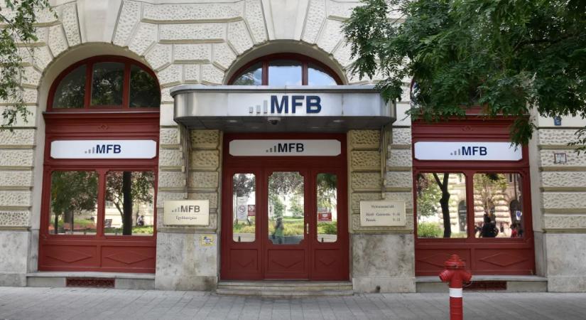 Gyarapodnak és sokasodnak a NER vagyonlerakói, miközben a gazdaság csak szenved