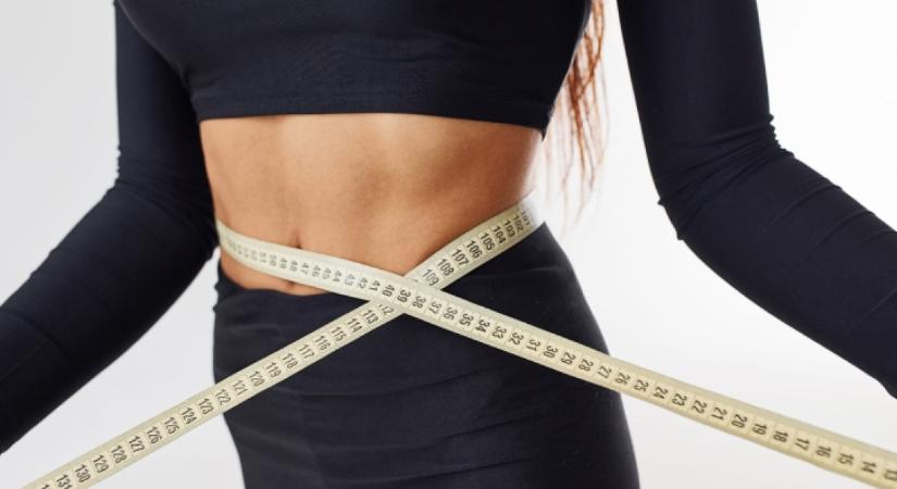 Chili, kurkuma és fahéj helyett ezt edd reggel: 30 nap alatt leolvasztja a hasi zsírt, és bomba formába hoz