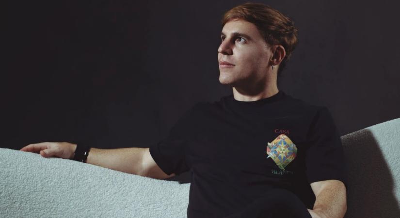 Bekötött szemmel sakkozik a modern élelmiszeripar, de a 26 évesen indított cégével olyan AI-platformot épít, ami „minden problémát megold”