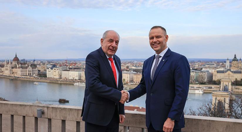 Nawrocki a kármentő