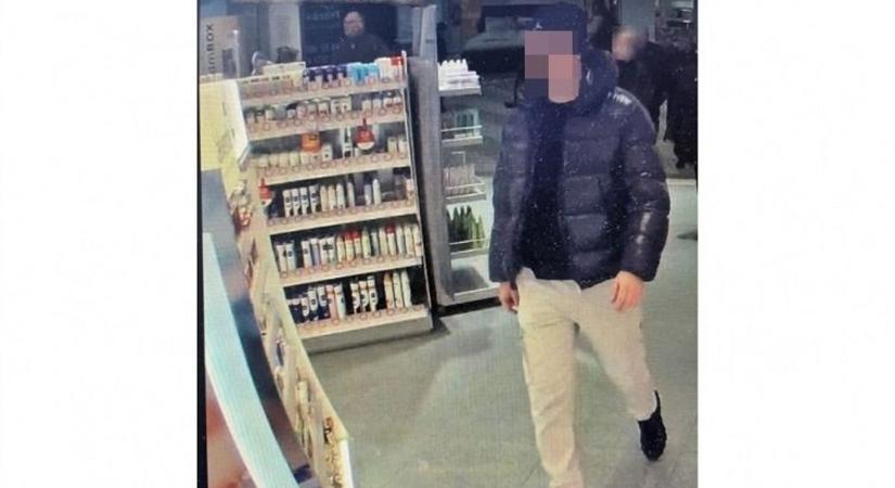 Parfümöket lopott közel 100 ezer forint értékben a győri üzletből