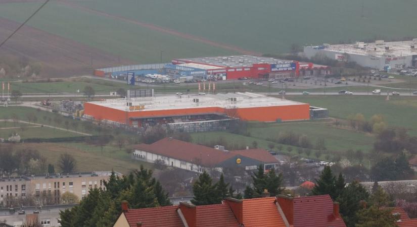 Komoly útépítés kezdődik Szekszárdon – ezt sokan várták már (videó)