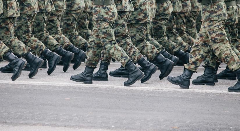 Döntött a miniszterelnök: katonai titkokról kezdődhet tárgyalás az Egyesült Államokkal