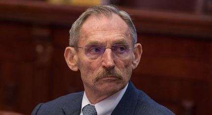 Kollégái árulónak tartják Szabó Bencét, legalább is Pintér szerint