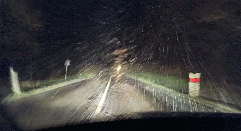 Éjjel megérkezett a tavaszi hó a Bakonyba, fotókon, videókon mutatjuk