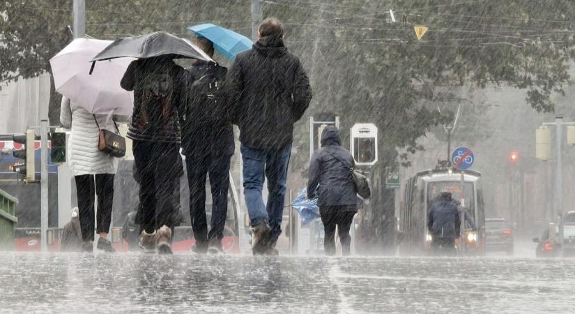 Visszatér a tél? Figyelmeztetést adtak ki, brutális szélviharokra kell számítani