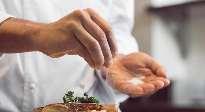 Szennyezett lehet egy népszerű konyhai alapanyag – termékvisszahívást rendelt el a NÉBIH