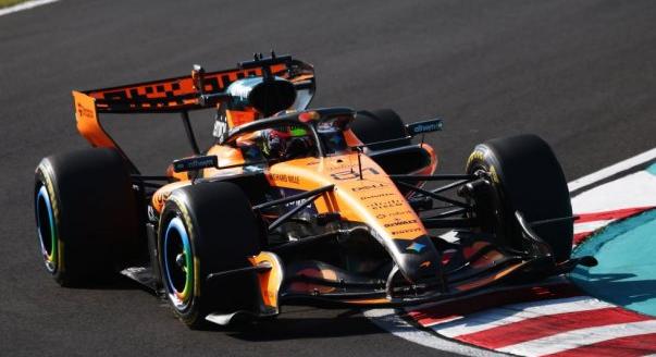 Piastri a Mercedesek előtt a második suzukai F1-es edzésen