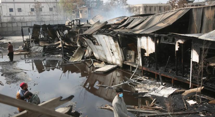 Újabb háború tört ki az éjjel: Pakisztán folytatja az Afganisztán elleni offenzíváját