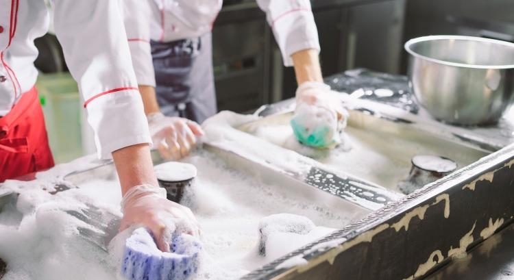 A vendéglátás „láthatatlan” vízpazarlása