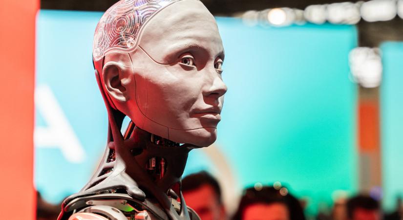 Komoly veszélyekkel jár, ha az AI beteszi a lábát a szerkesztőségekbe